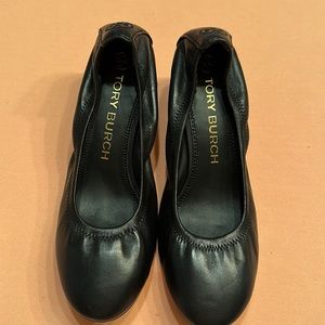 Tory Burch, black ballet heels, Size 8.